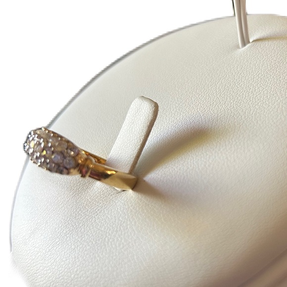 Gold plated ladies dress ring with white stone cluster. Size 4.5 - Picture 2 of 6